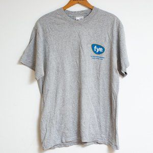f.y.e. T-shirt Size M